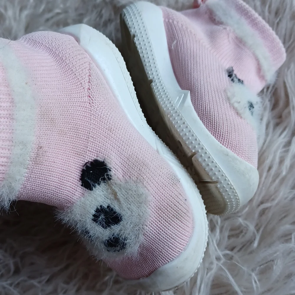 Baby shoes